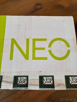 Adidas Neo - 8