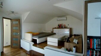 Na predaj 4 izbový dom v krásnej lokalite obce Viničky - 8