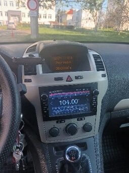 Opel Zafira 1,6 Benzín 85 kw - 8