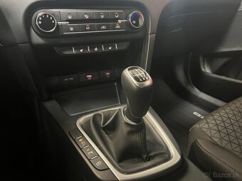 Predám KIA CEED 1,5 T - GDI, M6, Silver + Silver Pack - 8
