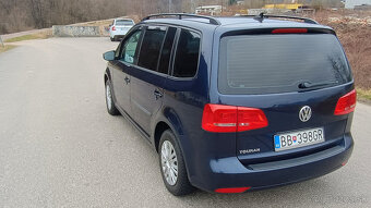 VW Touran - 8