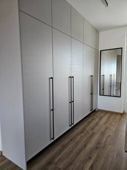 Prenajmeme nadštandardný 3-izbový byt, Kollárova ulica, Vráb - 8