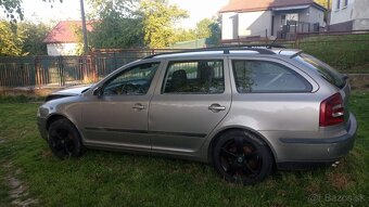 Rozpredám Škoda Octavia Combi 2.0 103kw  DSG - 8
