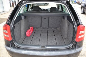Škoda Octavia Combi 2.0 TDI DSG - 8