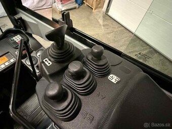 Vysokozdvižný vozík Toyota Dieselový 52-8FDF20 rok 2022 - 8