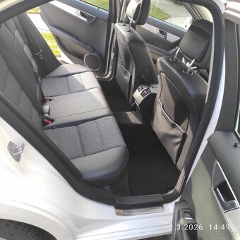 Mercedes Benz C 180 BlueEFFICIENCY - 8