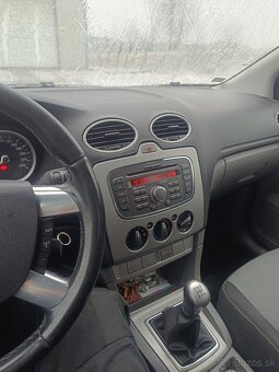 Ford focus - 8