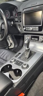 VW Touareg 3,0 facelift - 8