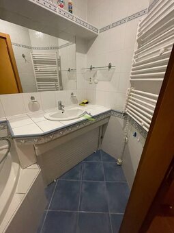 Príjemný veľký 3 izbový byt na Okružnej ulici - 84 m2 - 8