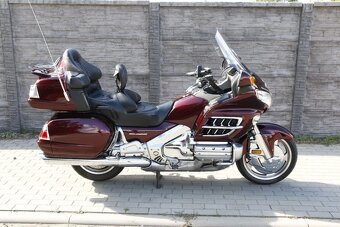 Honda GL 1800 - 8