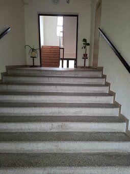 2 Izbový veľký byt - 8