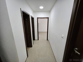 Slnečný 3-izbový byt - 8