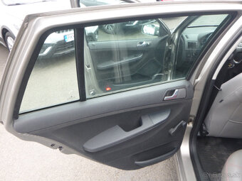 Škoda Fabia Combi 1,2i 12v 2007 - 8