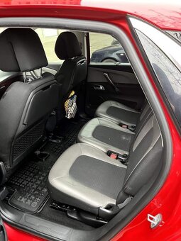 Citroën C4 Picasso - 8
