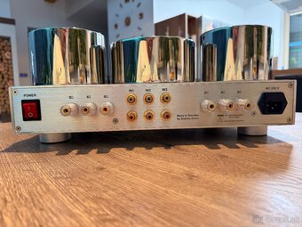 Elektrónkový zosilňovač - 8