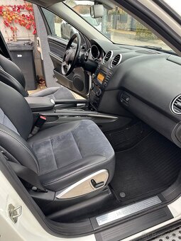 Mercedes-Benz ML320 - 8
