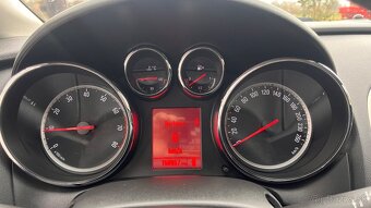 Opel Astra J 2013 / Nova STK EK - 8