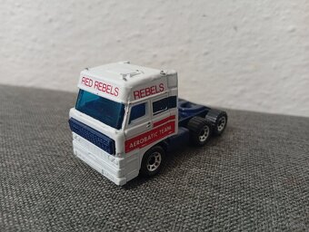 4x Matchbox Ťahač, Kenworth, DAF - 8