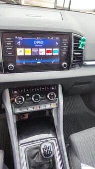 Škoda Karoq 1,5 TSI Ambition - 8