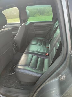 volkswagen touareg - 8