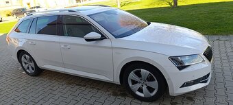 Škoda Superb combi,1/2016,LK,prvý,SR,119000,ťažné,110kW,A6 - 8