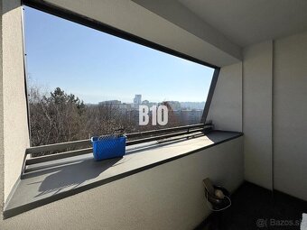 4 izbový byt, 92m2+3x loggia, Vlčince - 8