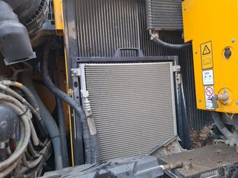 Kolesové rýpadlo JCB JS145W lomený výložník - 8