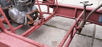 Predám rám z Velorexu, motor Yamaha XS 400 - 8