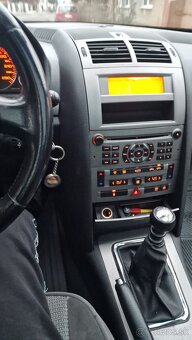 Peugeot 407 SW 2.0 HDI - 8