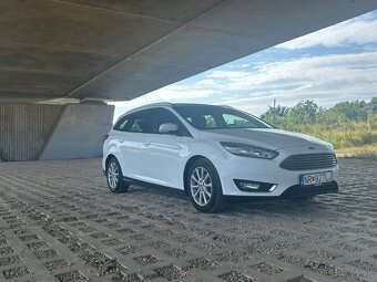 Predám Ford FOCUS combi - 8