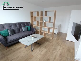 Krásny jednoizbový byt v Prievidzi s výhľadom na Bojnický zá - 8