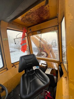 FORD 550 – traktorbager, rýpadlo-nakladač – - 8