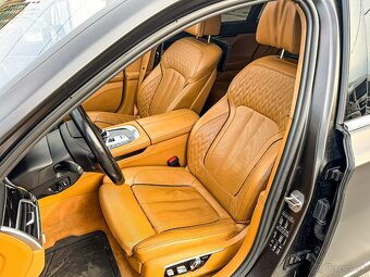 BMW Rad 7 750Li xDrive A/T - 8