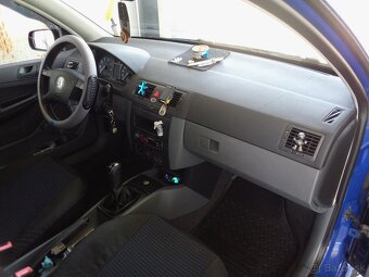 Predám Škoda Fabia Combi 1.2 47kw - 8
