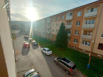 PRENÁJOM PODNIKATEĽSKÝ PRIESTOR NA 1. POSCHODÍ - 8