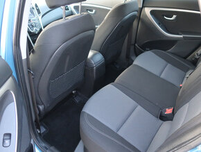 Odstúpim leasing na Hyundai i30 2013 CRDi, 1.majiteľ-AUTOMAT - 8