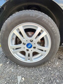 Ford fusion 1,4i 2008 - 8