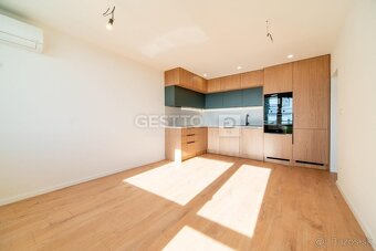 GESTTO | 4-IZBOVÝ BYT | KOMPLETNÁ REKONŠTRUKCIA | ČAJKOVSKÉH - 8