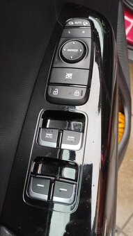 Predám Kia Sportage 1,6T-GDI - 8