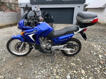 Honda Transalp XL650 - 8