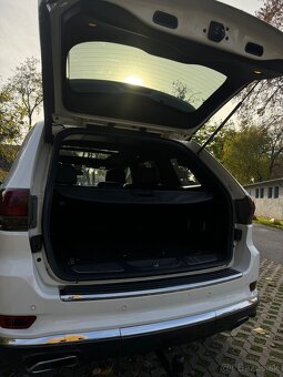 Jeep grand cherokee wk2 - 8
