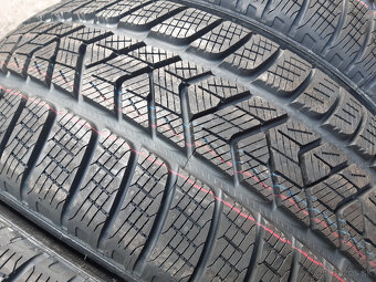235/55 R19 - nové zimné Pirelli - 8