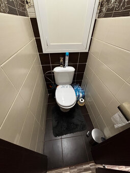 Prenajmeme veľký 3 izbový byt v Prievidzi na Zapotôčkach. - 8