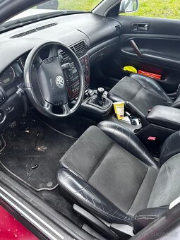 VW PASSAT 1.9 TDI 4Motion - 8