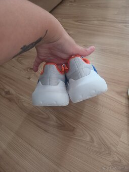 Tenisky adidas - 8