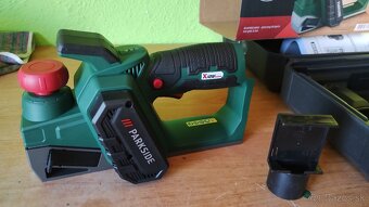 Predam aku hoblik 12 v - 8