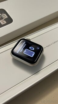 Apple Watch SE (2 generácia) 40 mm - 8