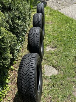 215/65 R16 zimné Good Year Ultra Grip, dezén 7,5 mm (4 ks) - 8