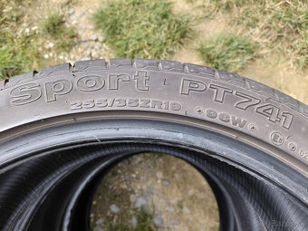 3ks letne Petlas 255/35R19 - 8