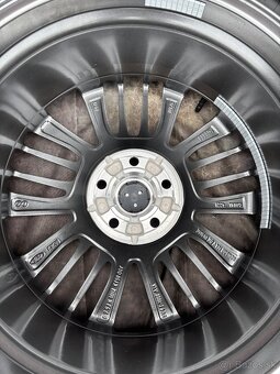 Zimní sada Ford Kuga 225/60R18 XL 104V - 8